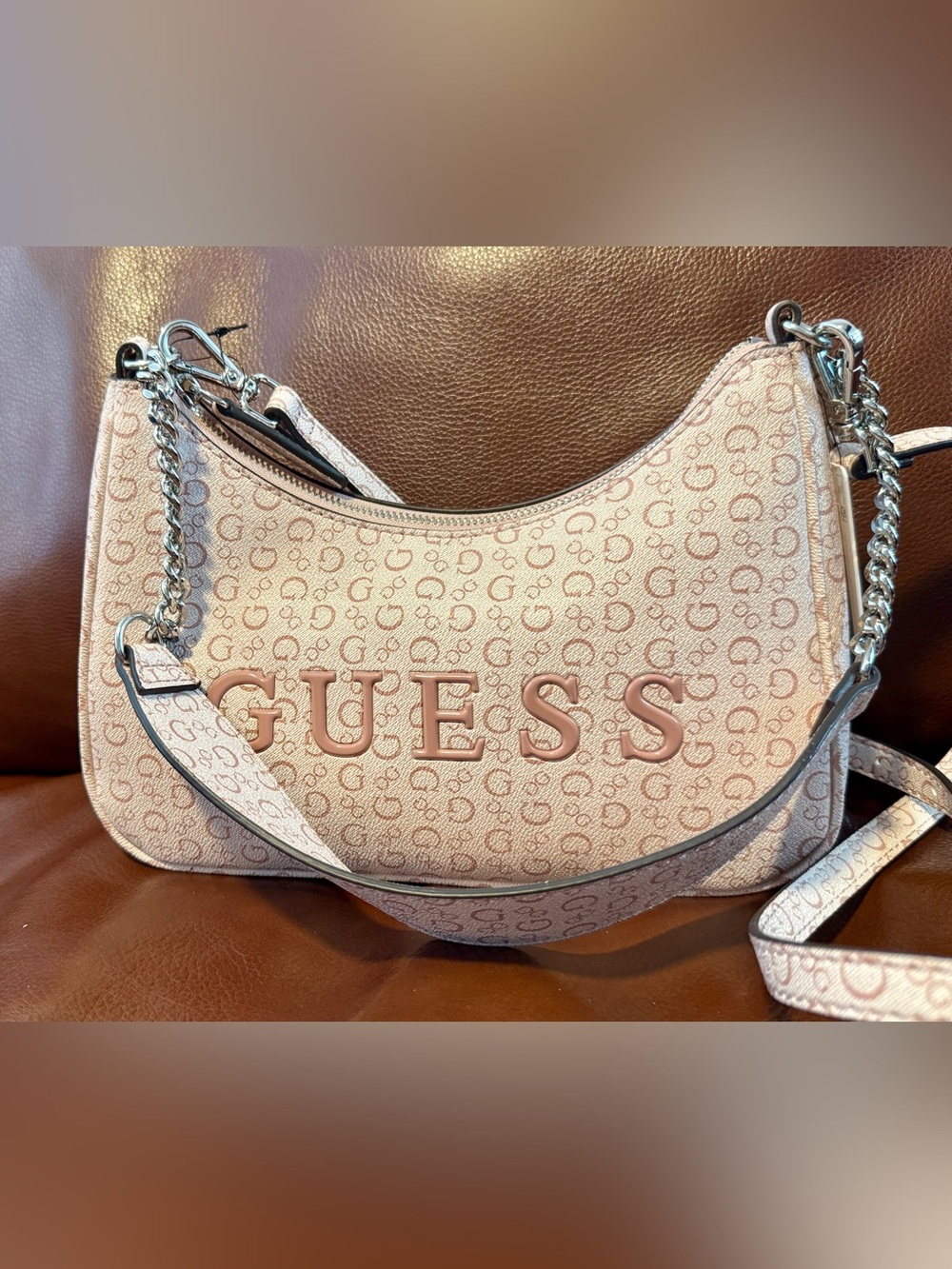 NWT GUESS Blush Pink Monogram Shoulder Bag with Chain Strap “Havanna” - Picture 2 of 7